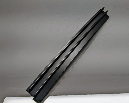 BMW E31 Center License Plate delete trim grid, Old BMW Part Number for Reference: 51111970220