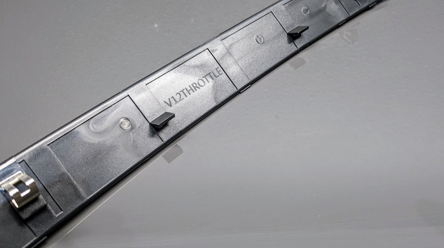 BMW E31 Center License Plate delete trim grid, Old BMW Part Number for Reference: 51111970220