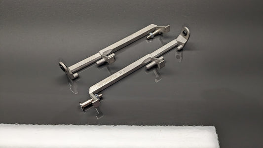 BMW E31 850 840 Drivers Side Door Handle Pivot 51218124295