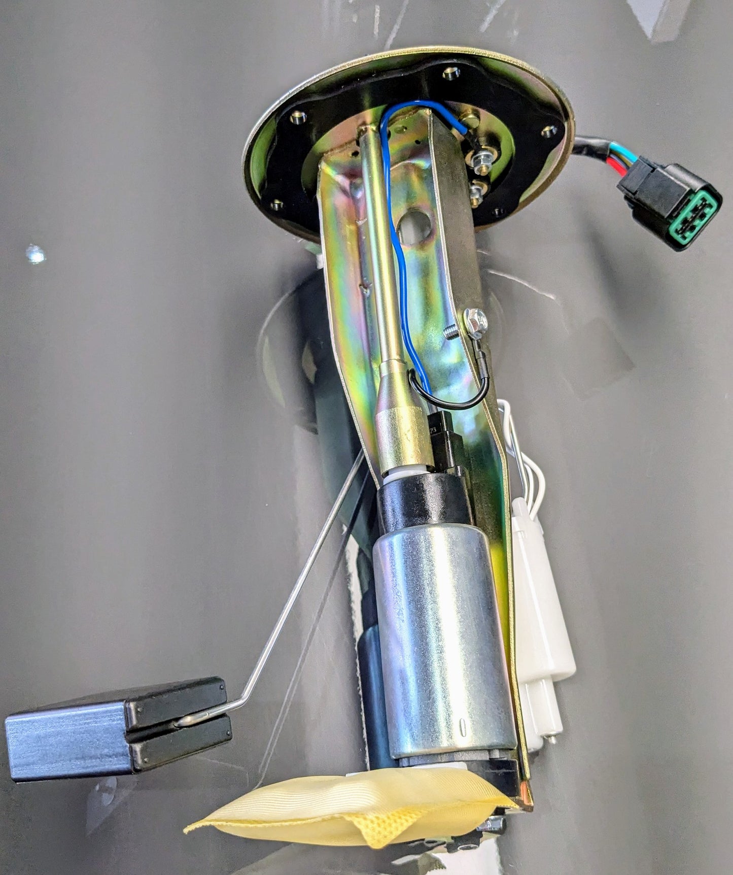 Mitsubishi 3000GT GTO Dodge Stealth NON Turbo Fuel Pump Assembly Old Part # MB678806/MB698857