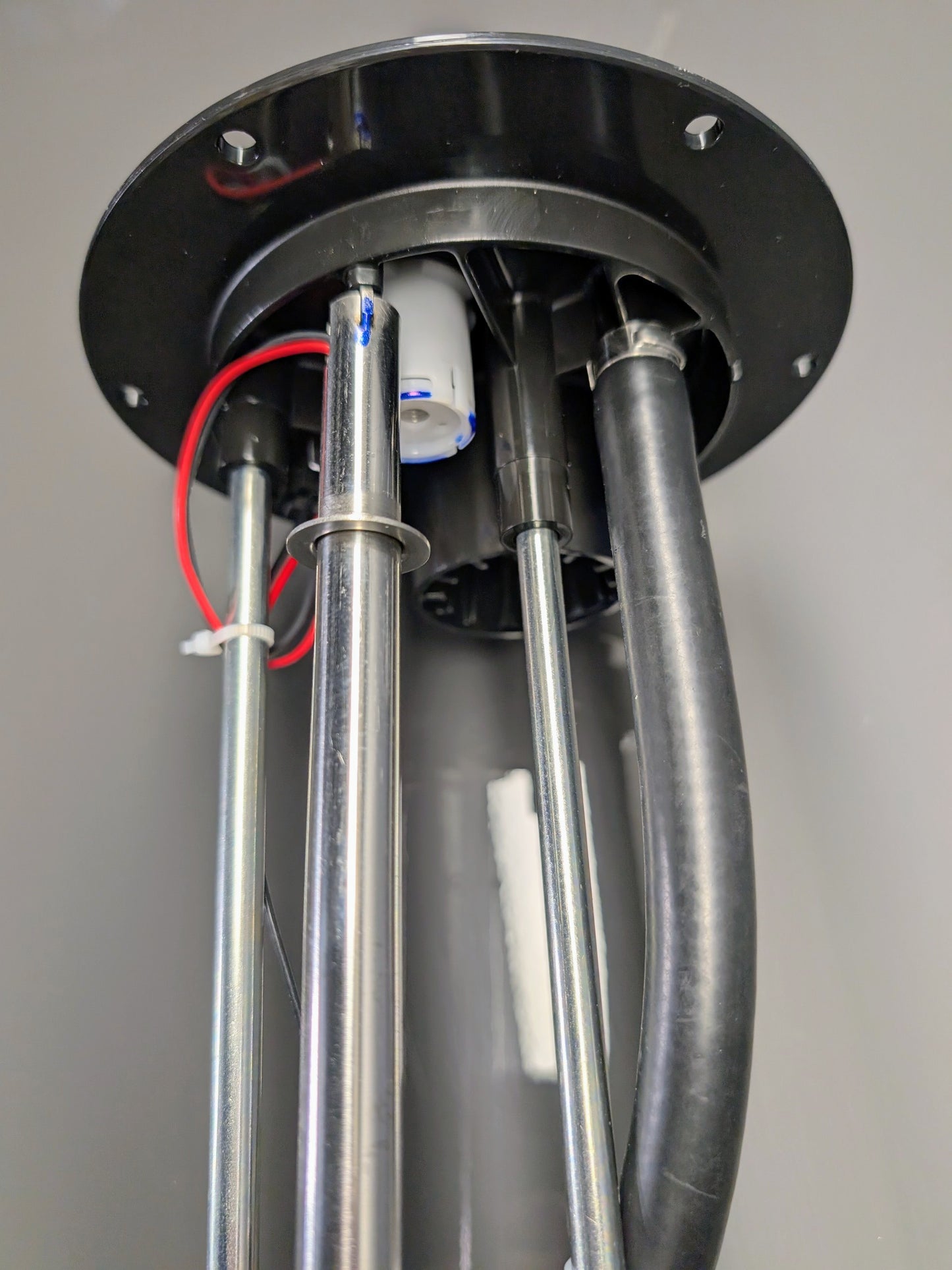 NEW 2006-2007 Harley Davidson Street Rod / Night Rod Complete Fuel Pump Assembly