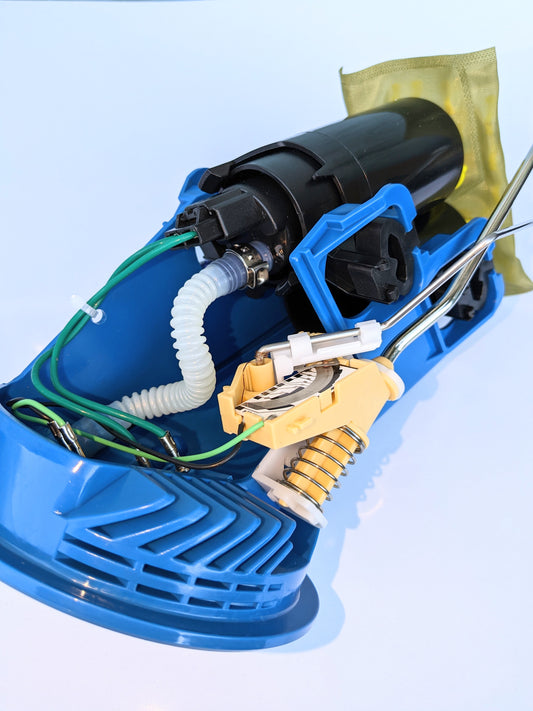 E31 BMW Fuel Pump - 840i 840Ci 850Ci Old BMW Part Number: 16141182289