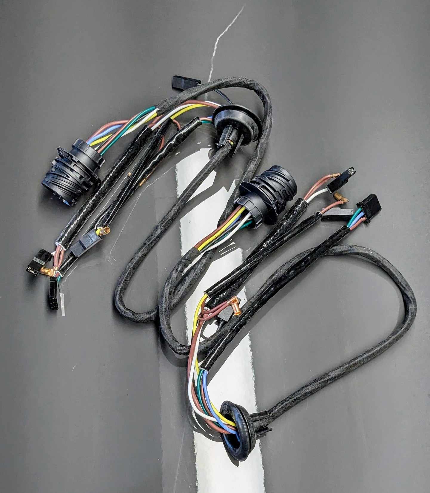 BMW E31 EU Spec Complete Headlight Wiring Harness (Pair) up to 06/1992 # 63121392076