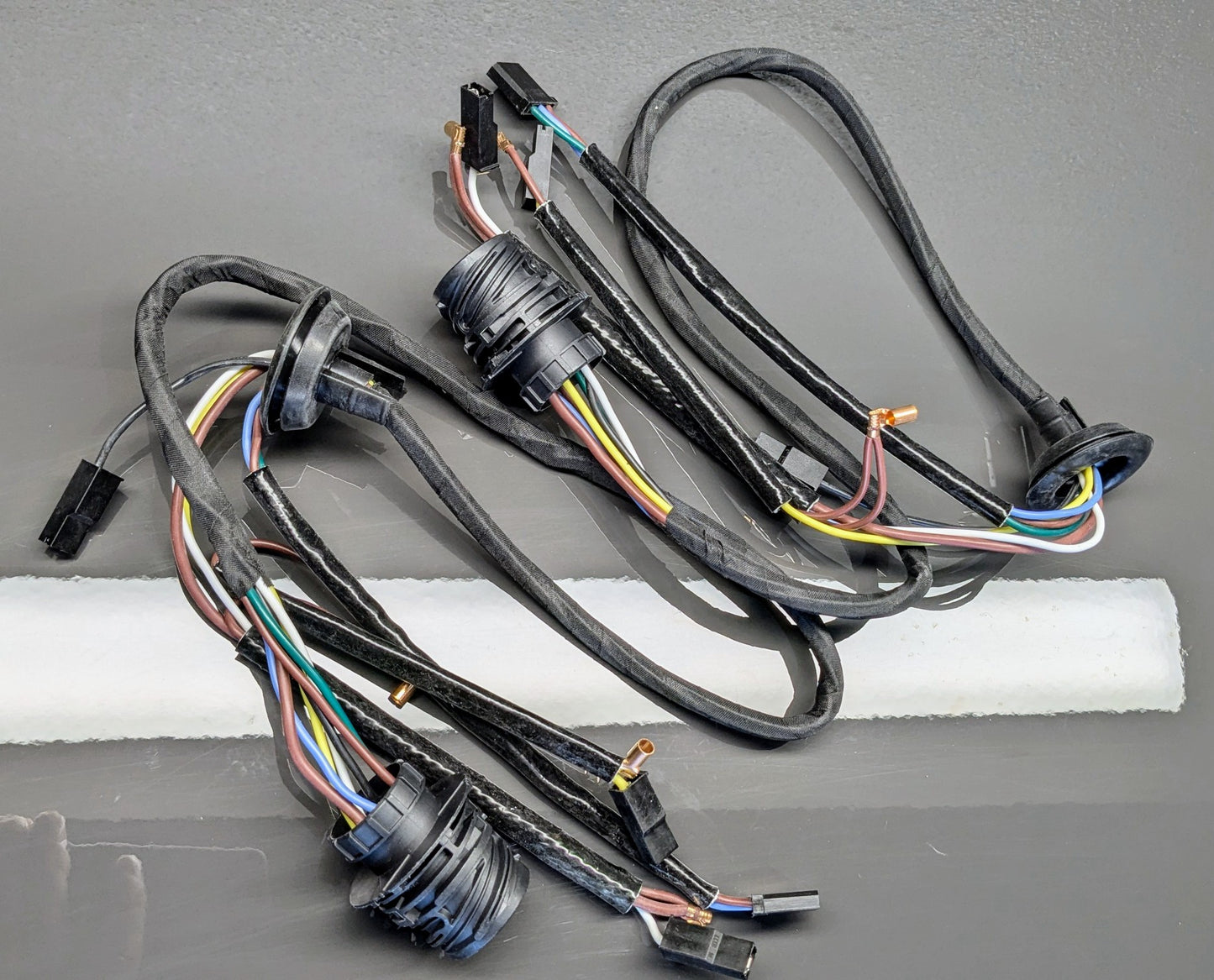 BMW E31 EU Spec Complete Headlight Wiring Harness (Pair) up to 06/1992 # 63121392076