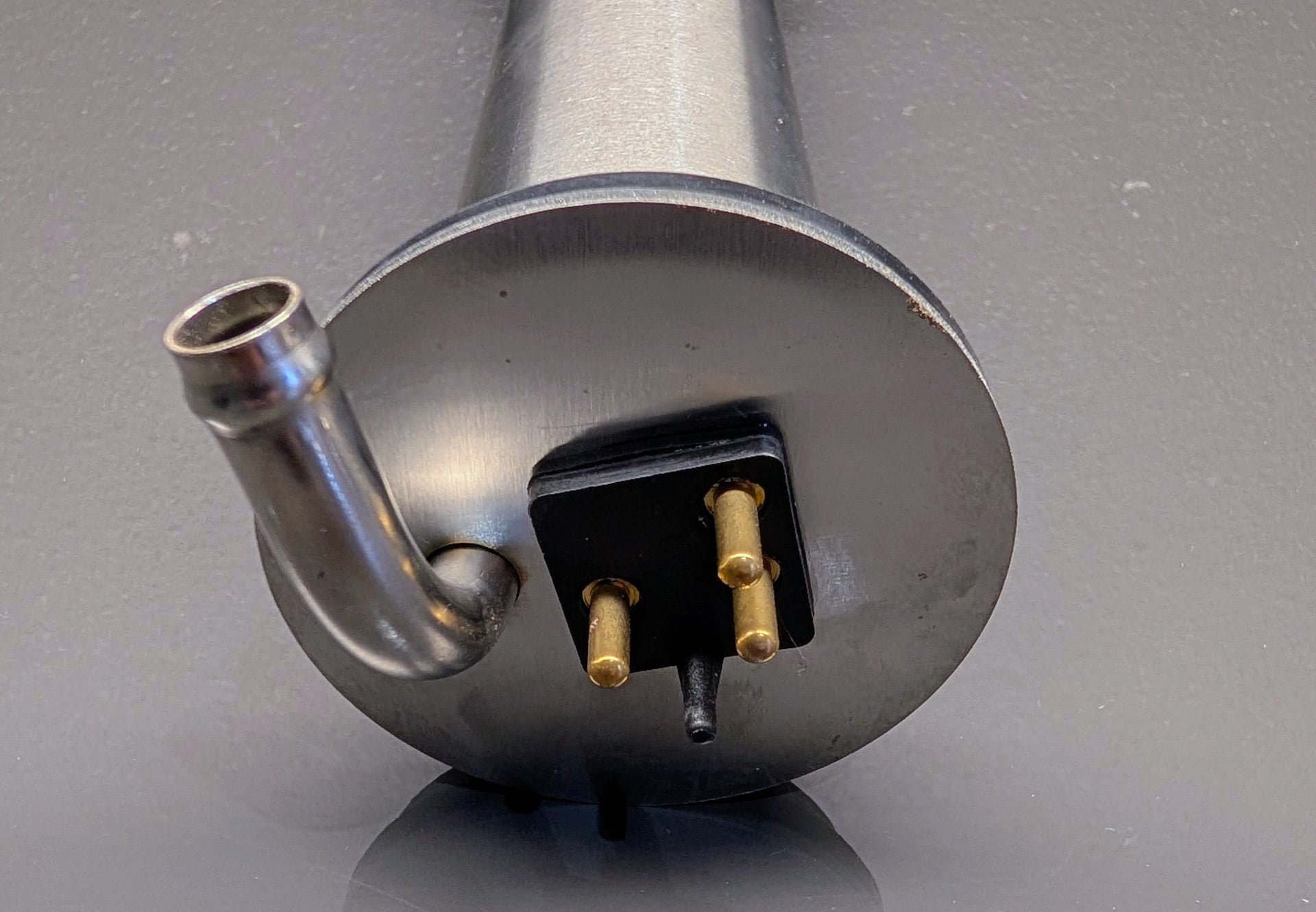 Upgraded Fuel Sender Reproduction for 1978-88 Porsche 928 Old Part number # 92864103001 Fuel Sender V12THROTTLE CORP