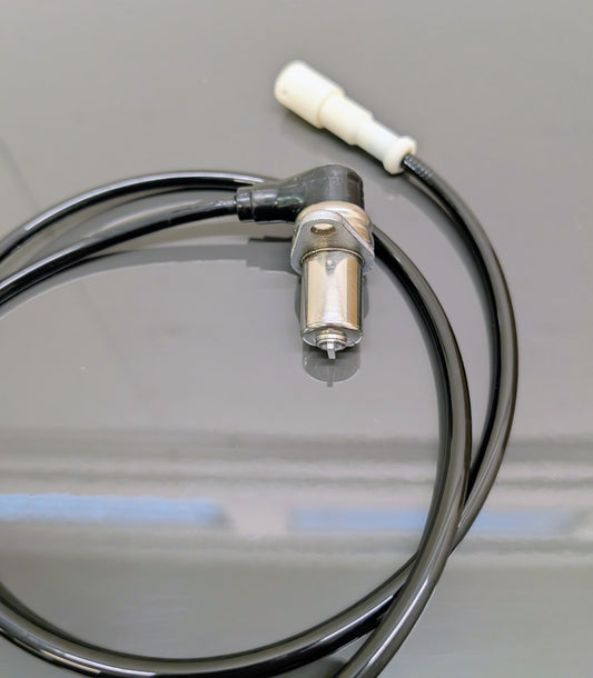 Pre 09/1991 BMW E31 850i Rear Right ABS Sensor Old
